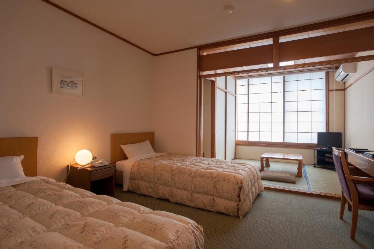 The Gran Resort Elegante Atami Atami  Exterior foto